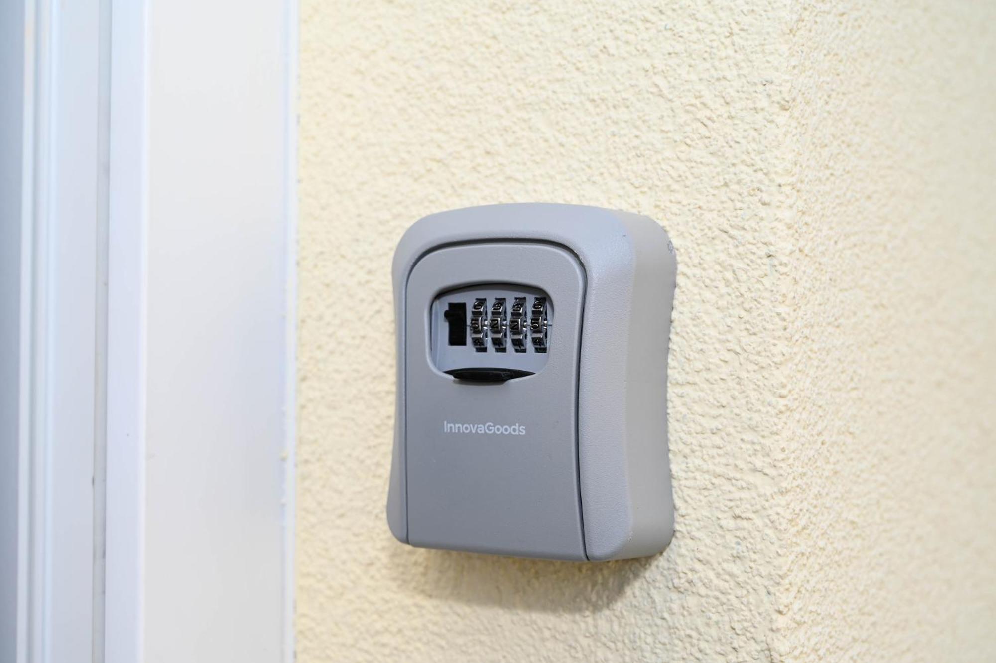 Blue Apartment With Free Parking Laibach Exterior foto